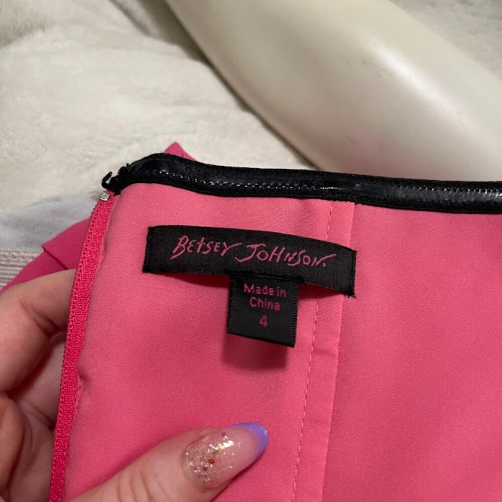 Betsey Johnson Dress 4 - Picture 4 of 4